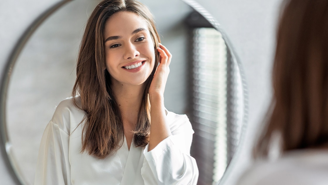 Smiling Woman Photo1